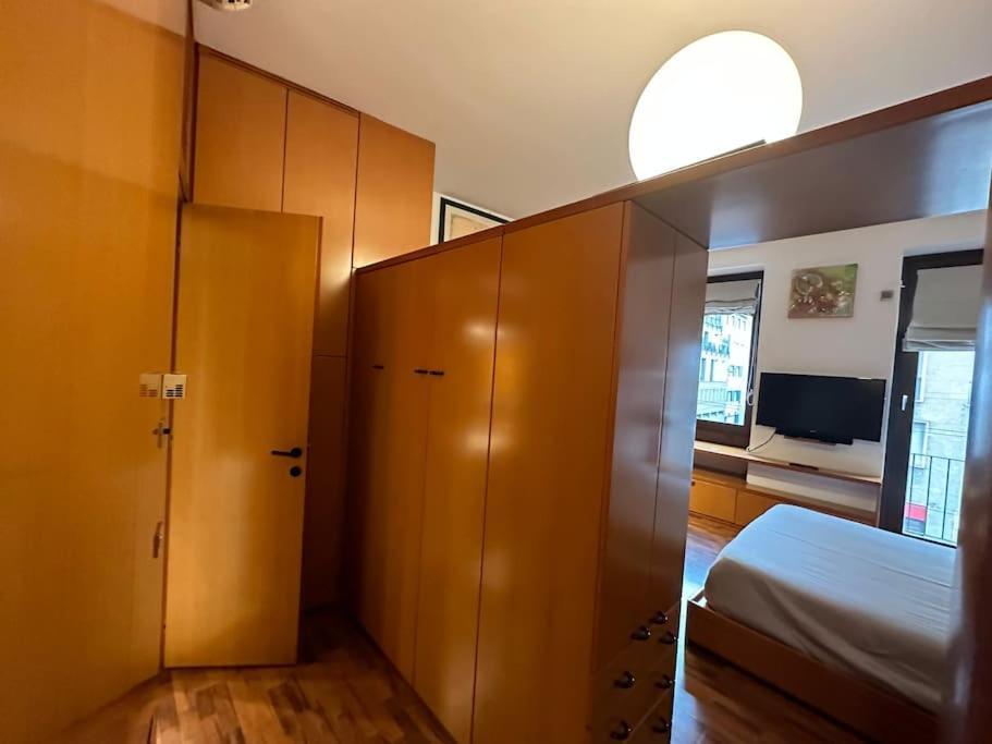Osti 3 Beautifully Furnished Appartement Milaan Buitenkant foto